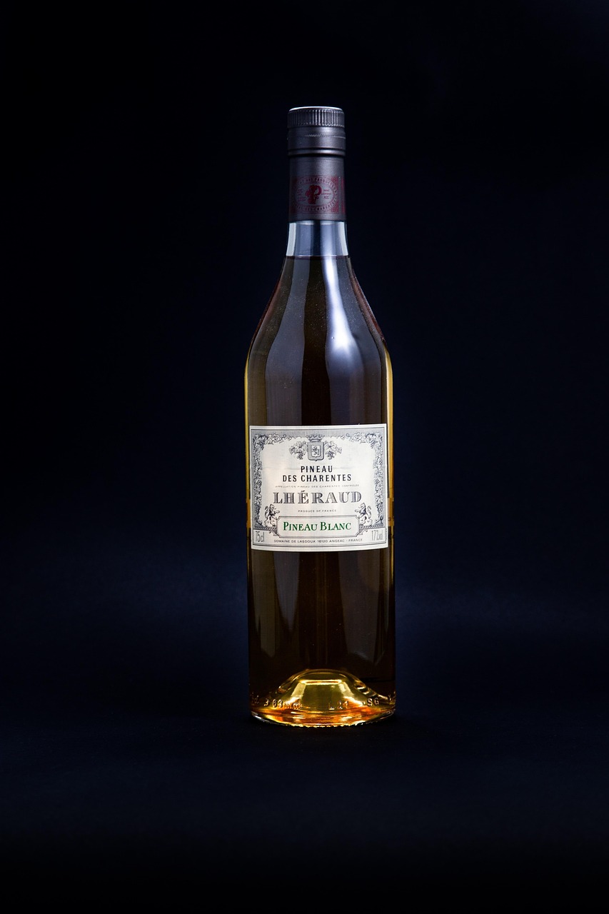 青花瓷酒全面解析，价格及图片一览