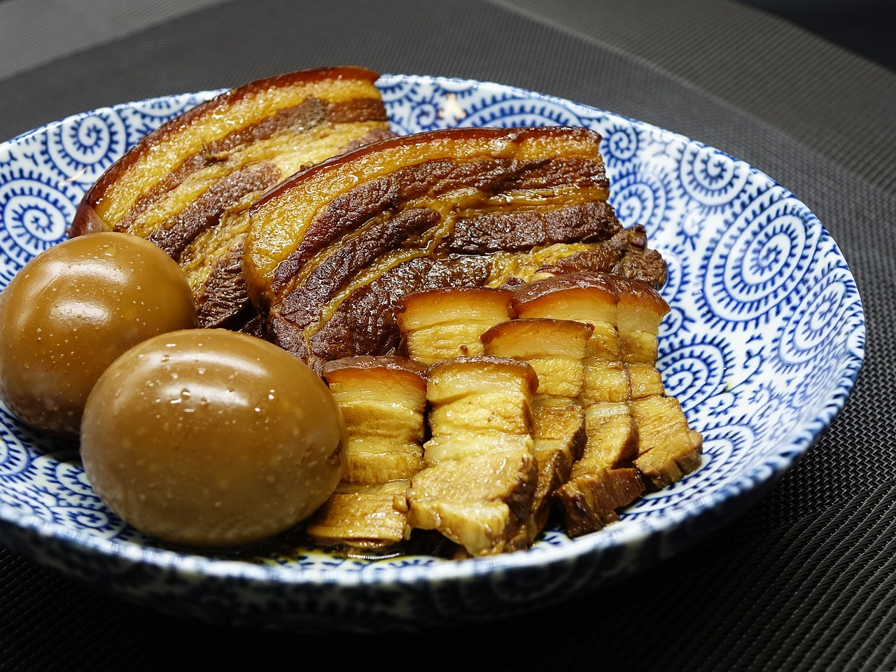 蟹黄拌饭价格揭秘，美味背后的市场考量分析