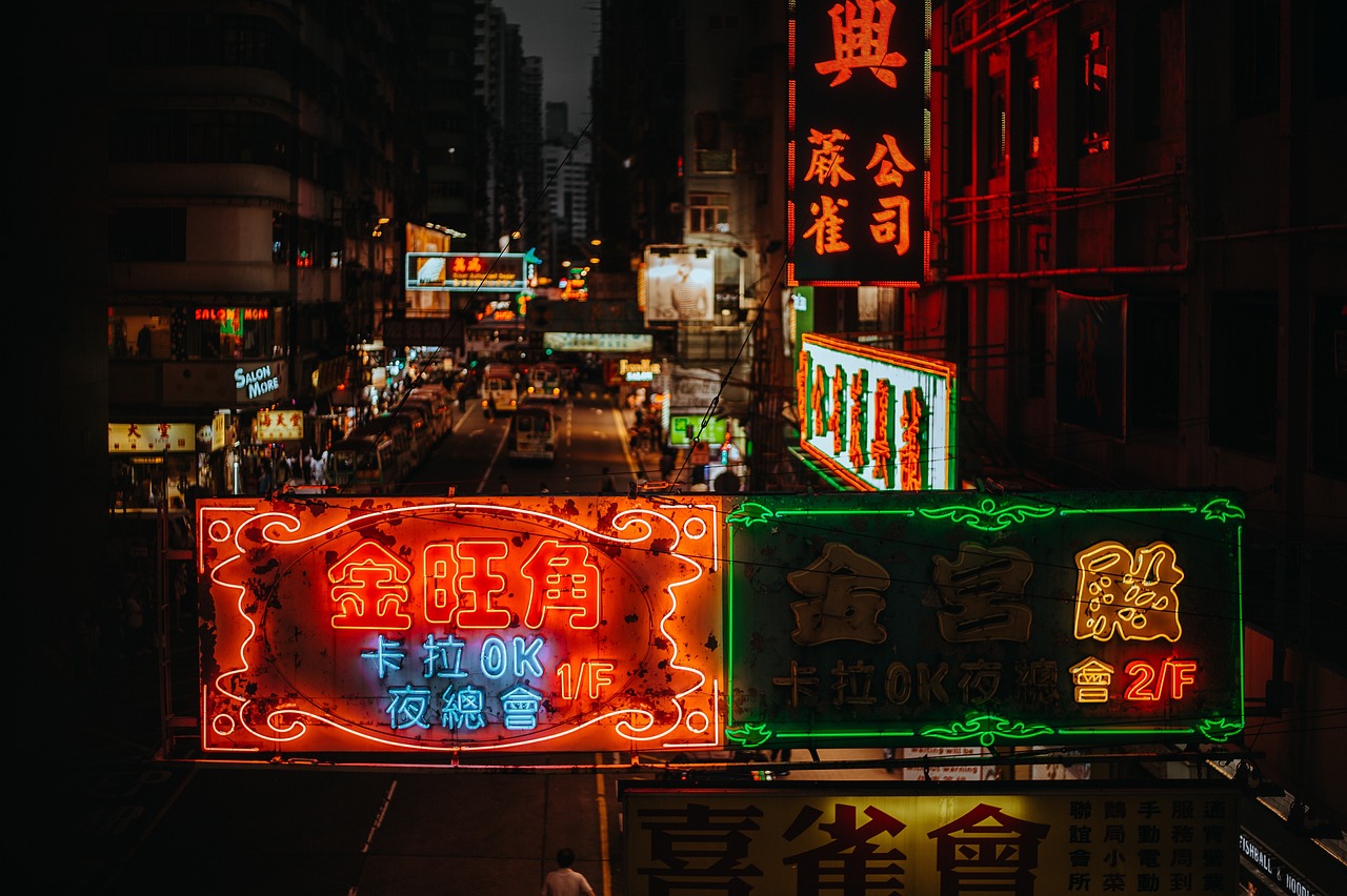 霸战新版，重塑战场荣耀，开启荣耀征战之路