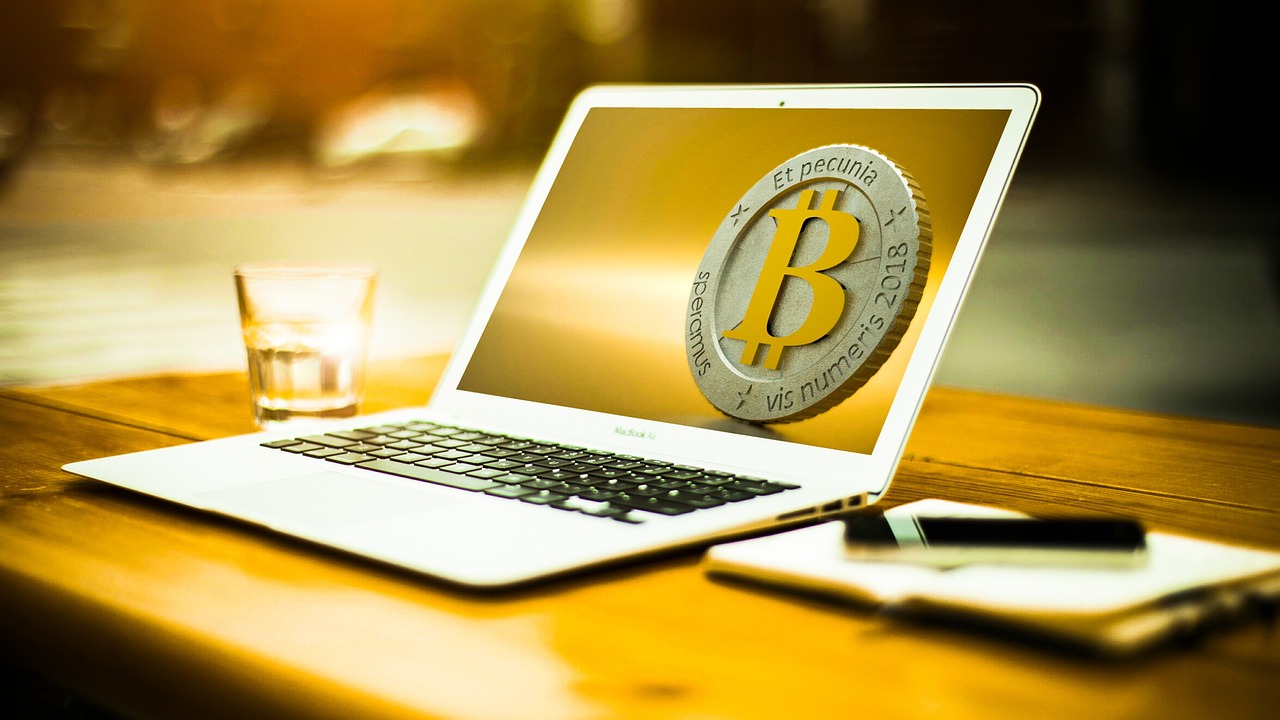 东方财富网股票吧，投资者的信息中心与乐园