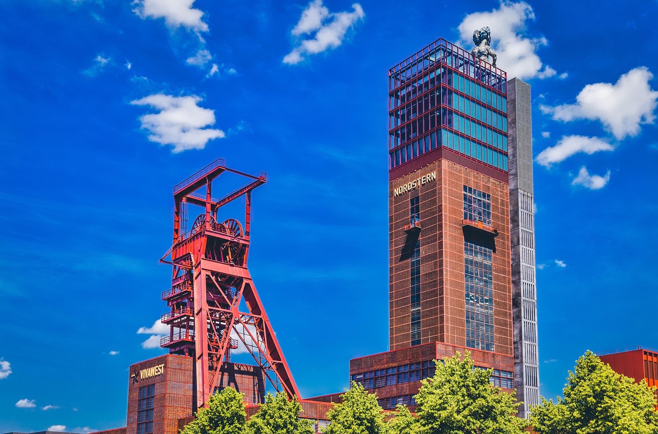 福厦高铁建设进展顺利,未来前景可期,最新喜讯公布