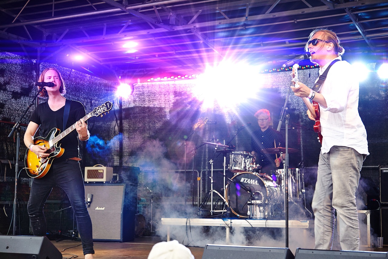 演员加快版,探索现代演艺行业的快节奏发展