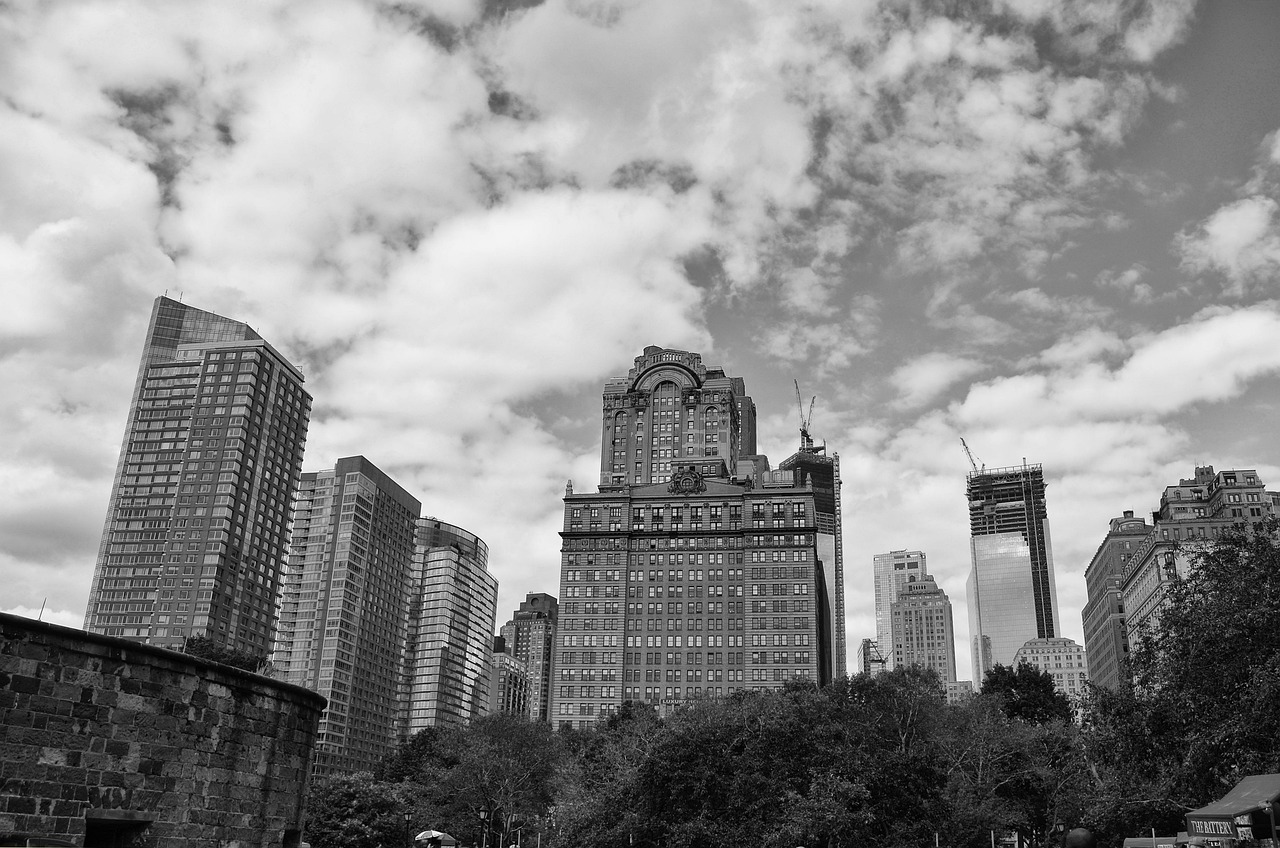 彭州环保检查动态，强化监管，推动生态文明建设进展