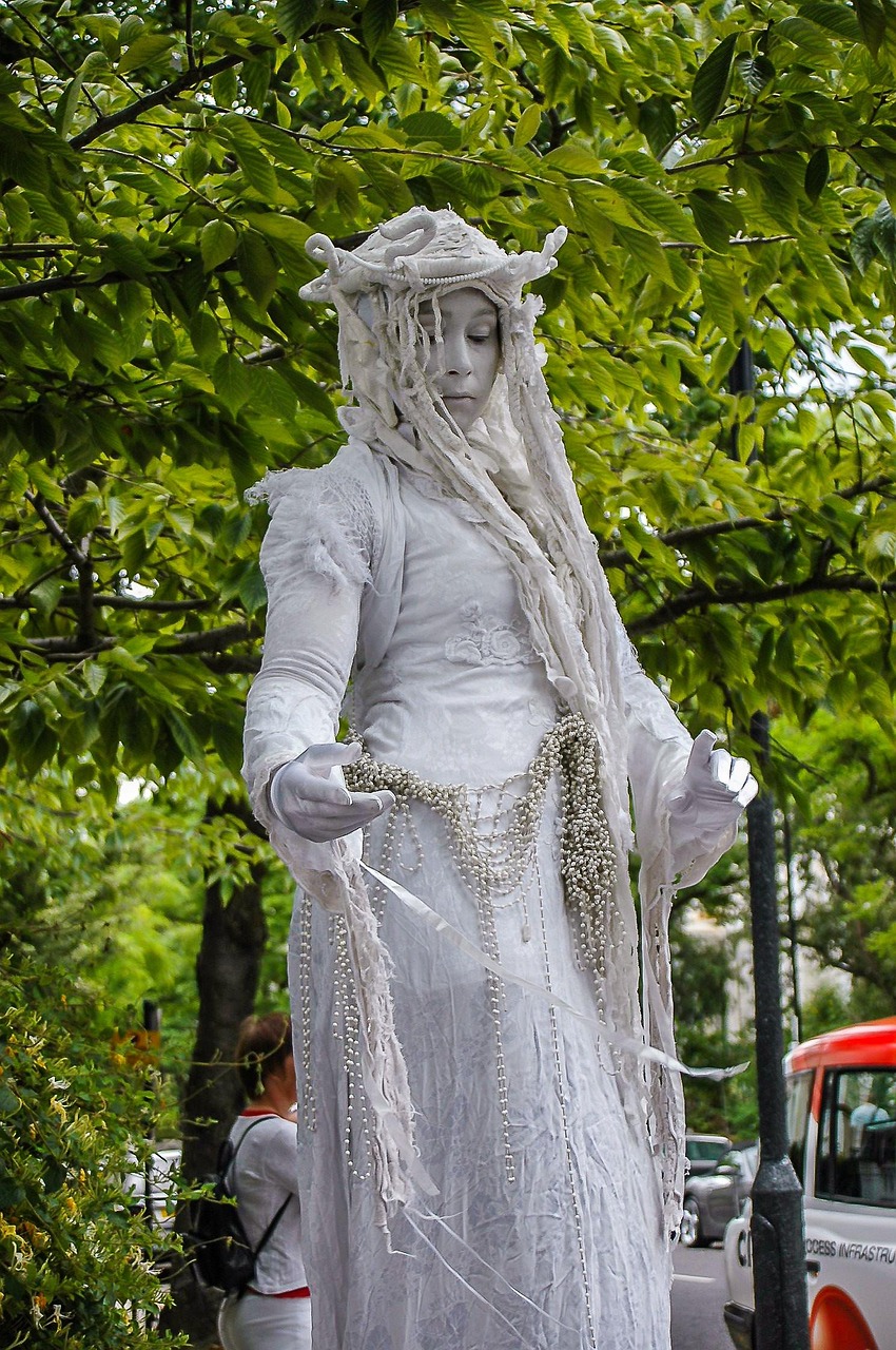 泰国演员Ken的最新动态，荧幕之星的持续闪耀