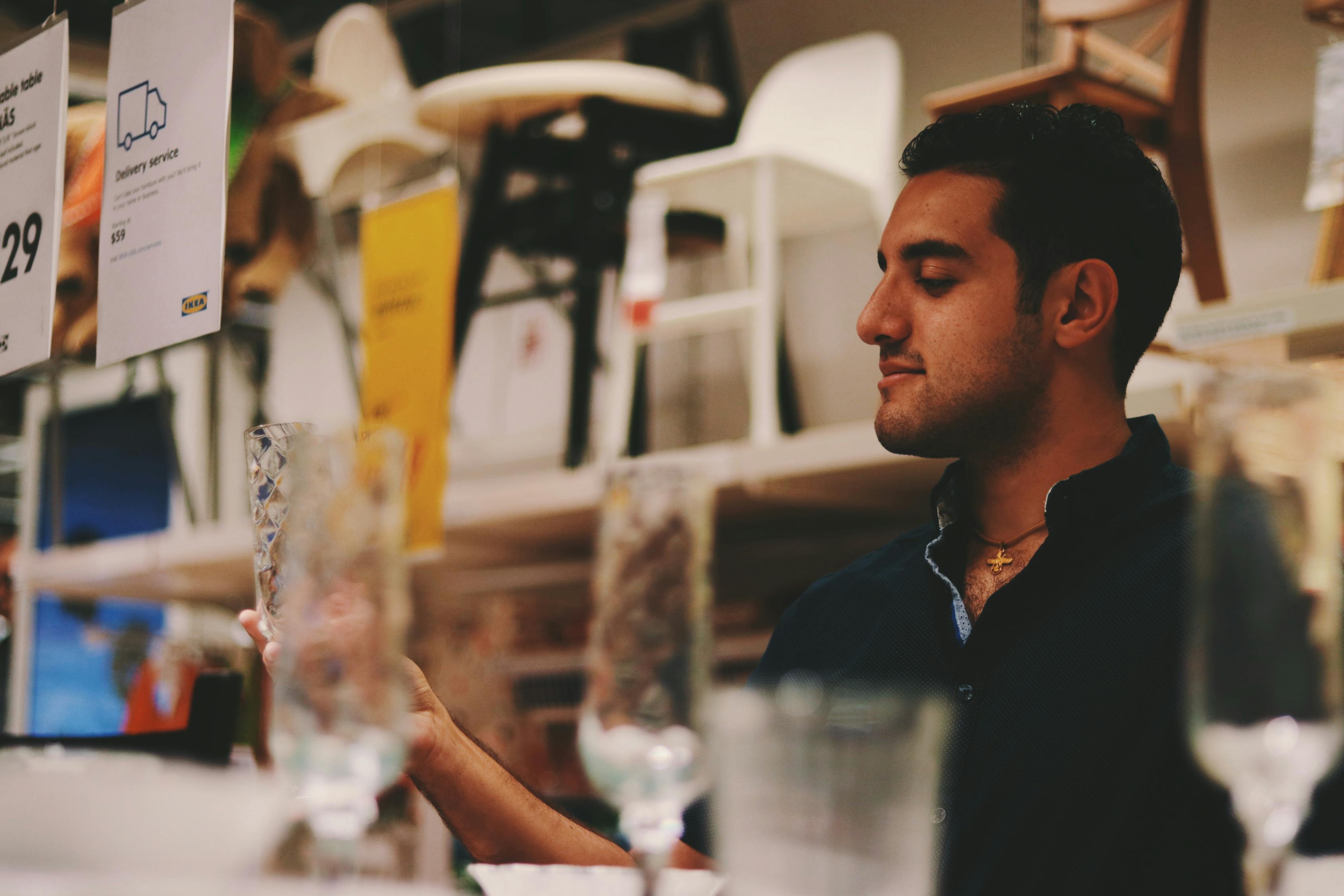 电影演员贺小书，光影世界的闪耀之星