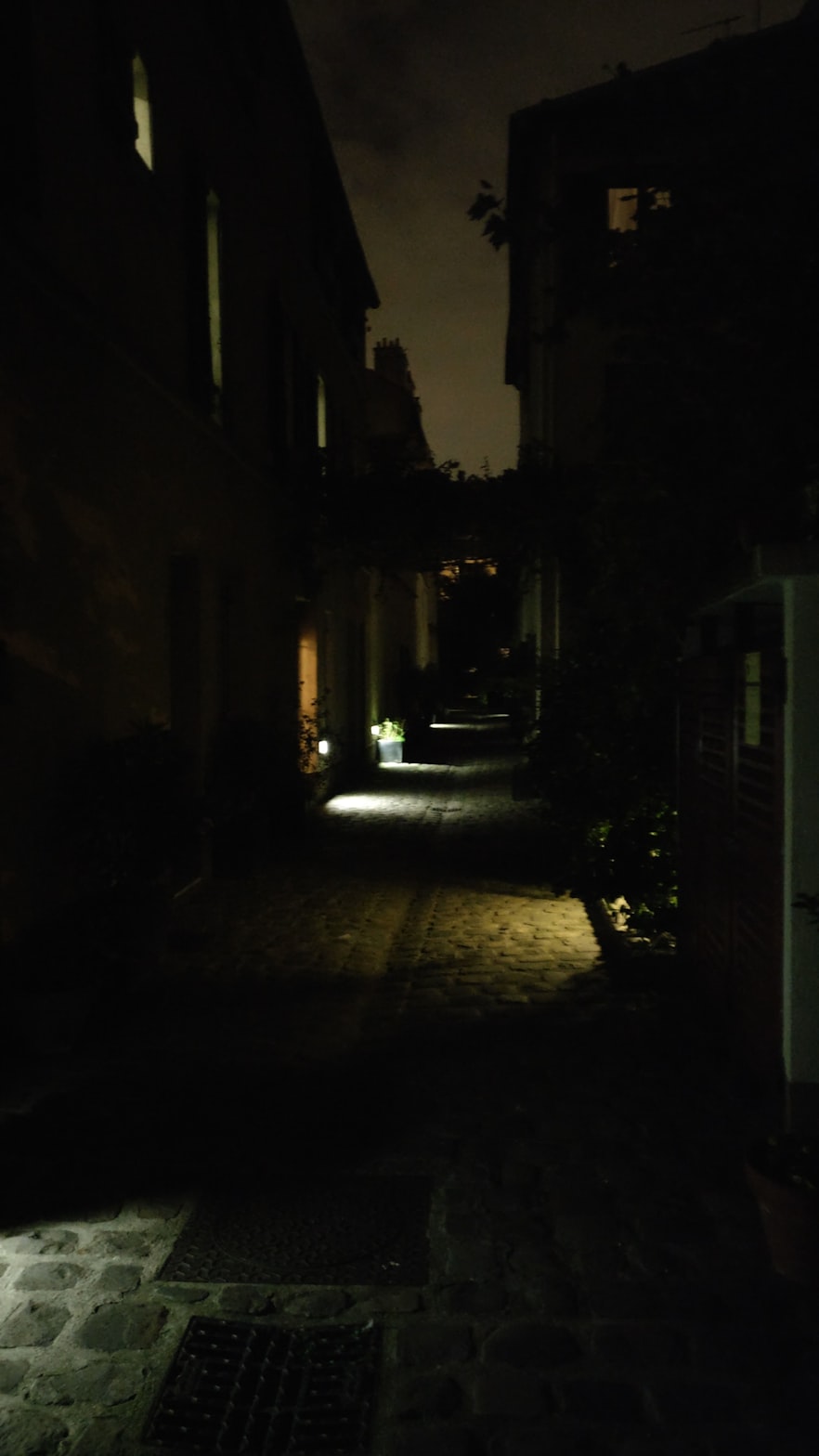 一秒钟电影,时间的魔法与影像的奇迹简介