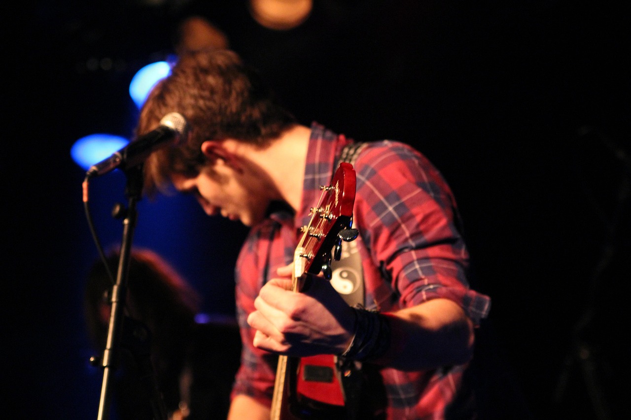 口技大师洛桑,传统口技艺术的璀璨之星