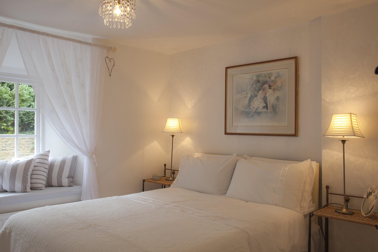 最新卧室吊顶设计趋势,舒适美观并存,打造理想居住环境