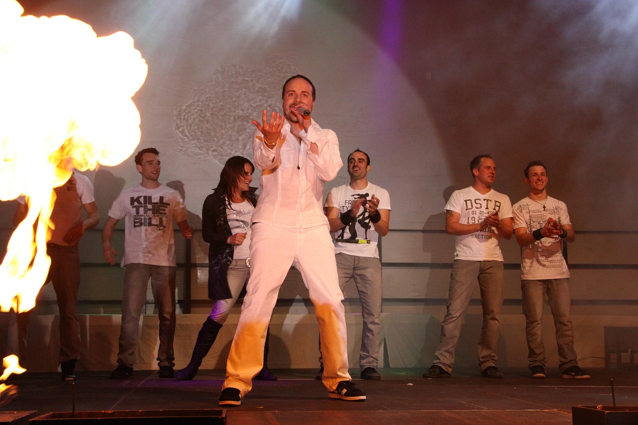 最新广场舞视频，展现舞动生活的魅力与活力