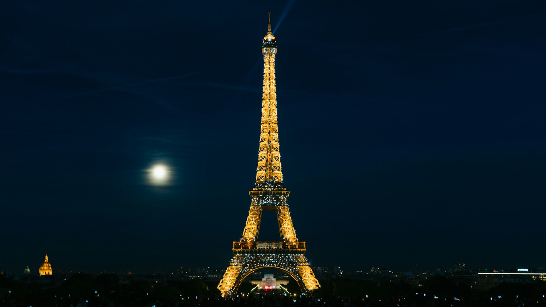 希腊足球明星，欧洲足坛的璀璨之光