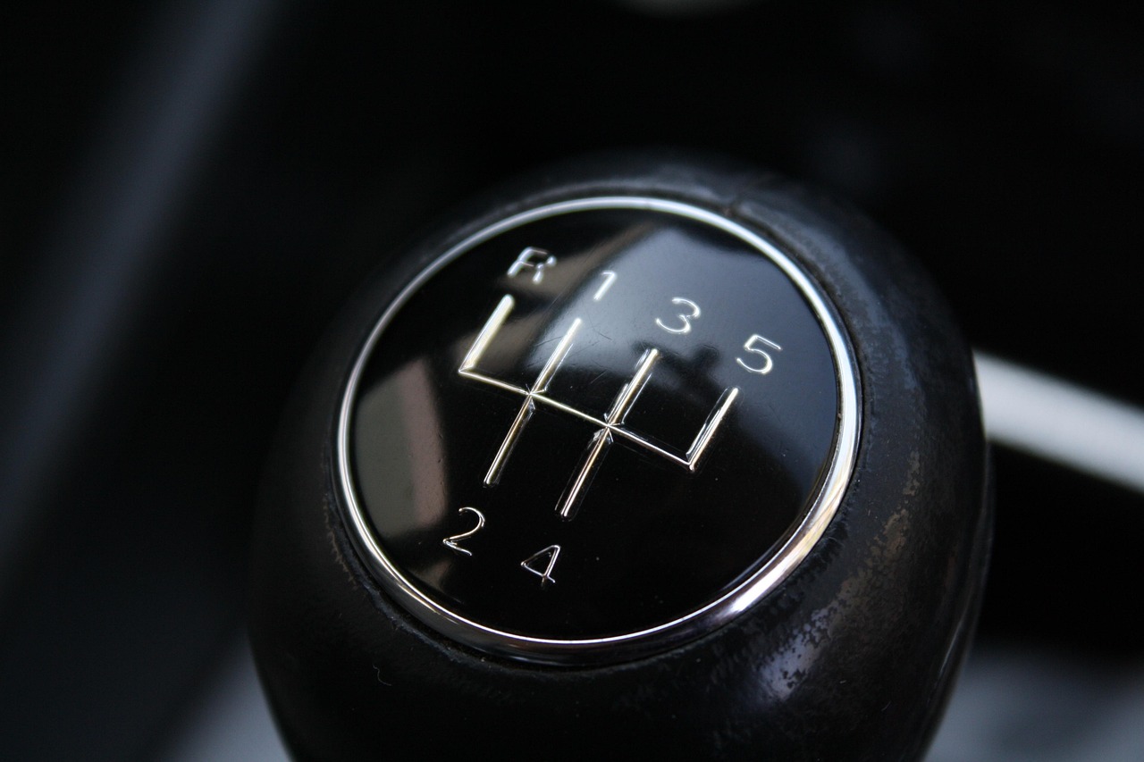 奥迪S4全新上市,速度与豪华的新篇章