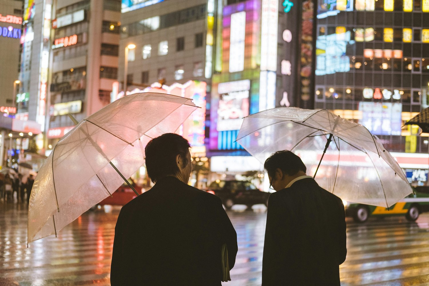 八十年代老电影的魅力与回忆，时光流转中的经典影像