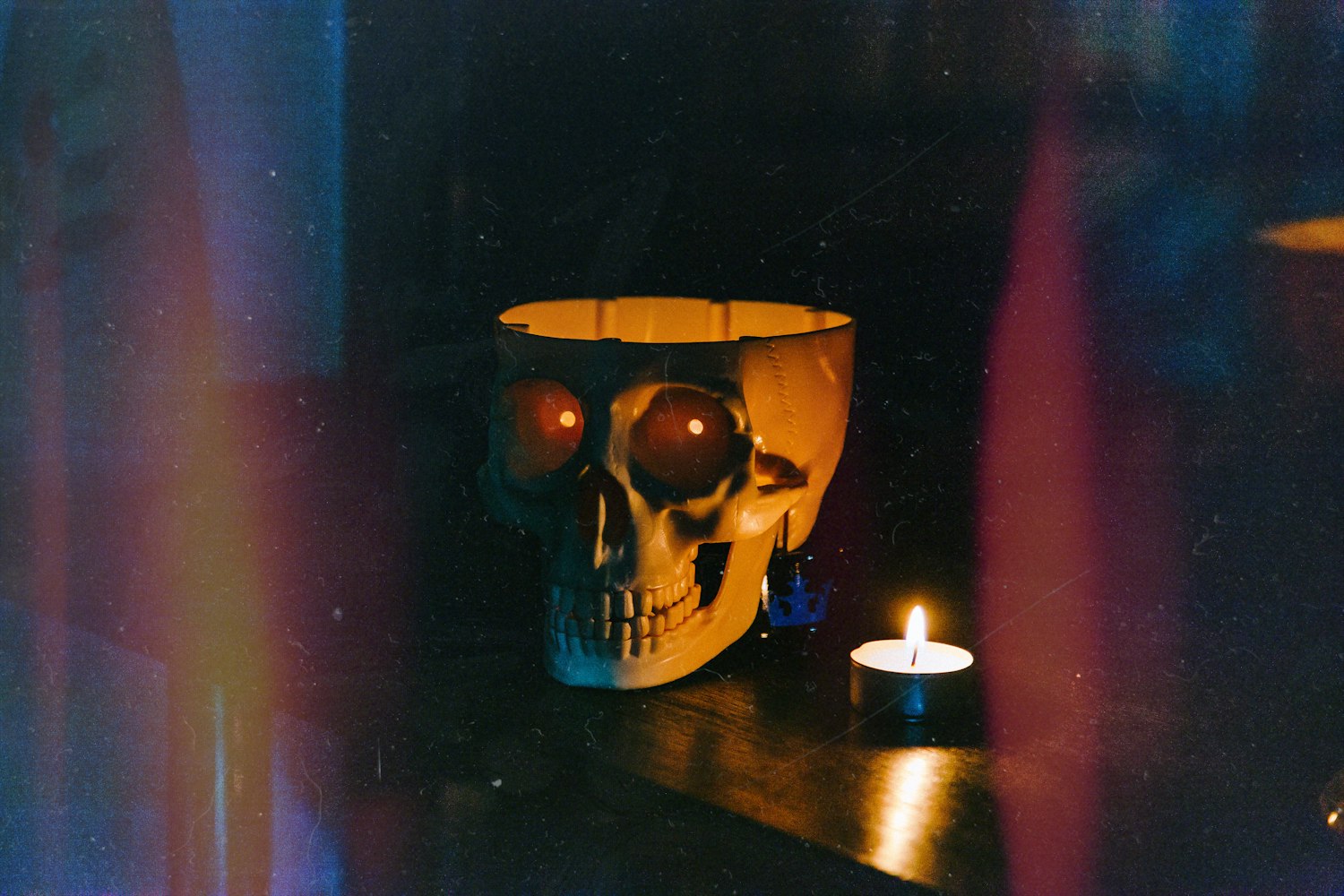 活着电影与原著深度分析,探究电影中的生命意义与情感表达