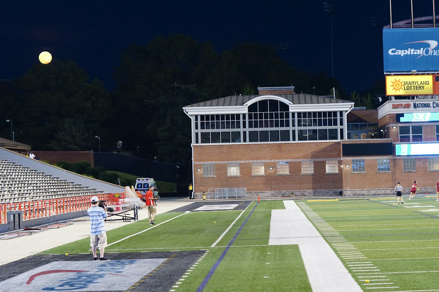 小学生创意啦啦操展示,活力校园风采的璀璨瞬间