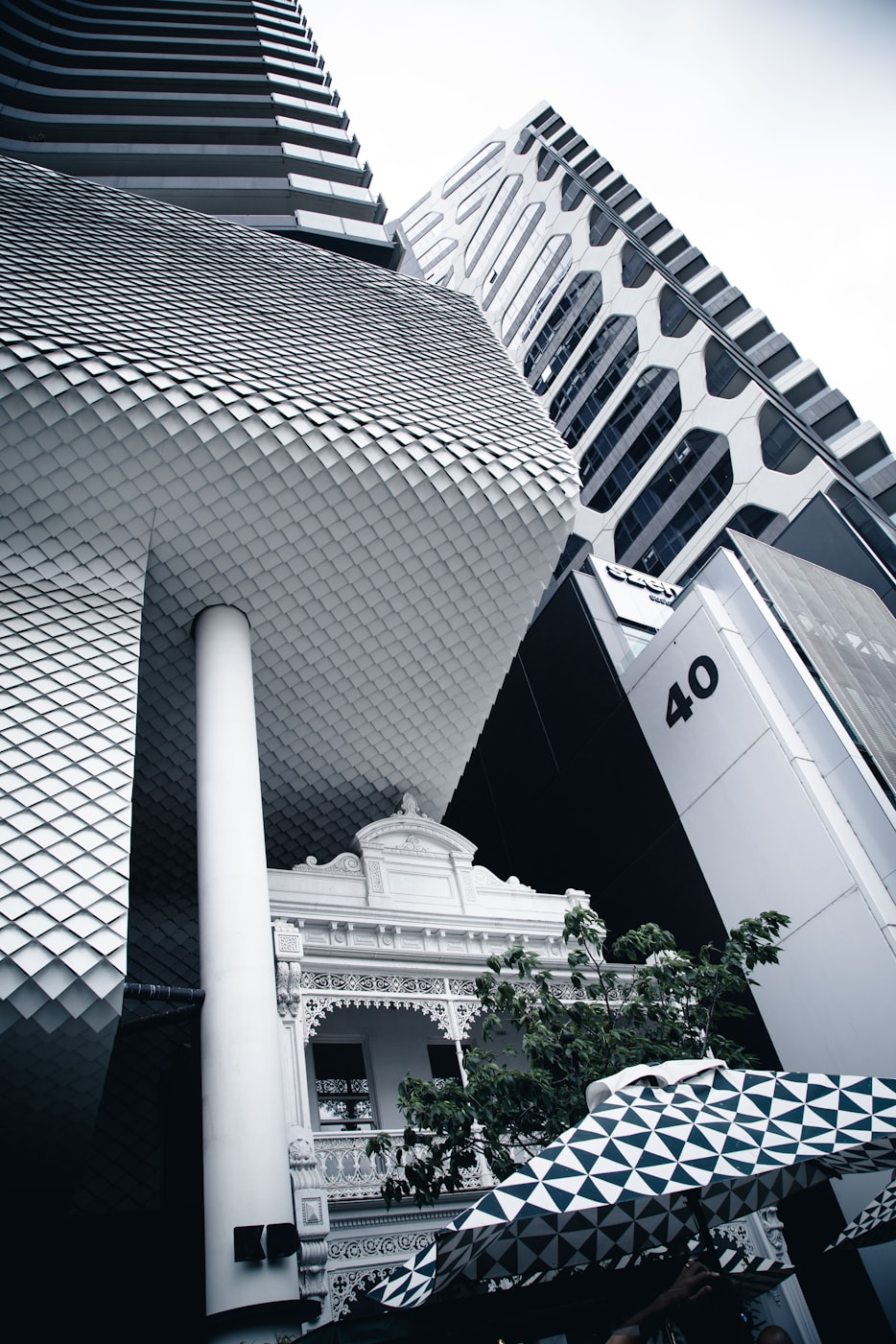 现代建筑新趋势探索,未来建筑发展方向展望