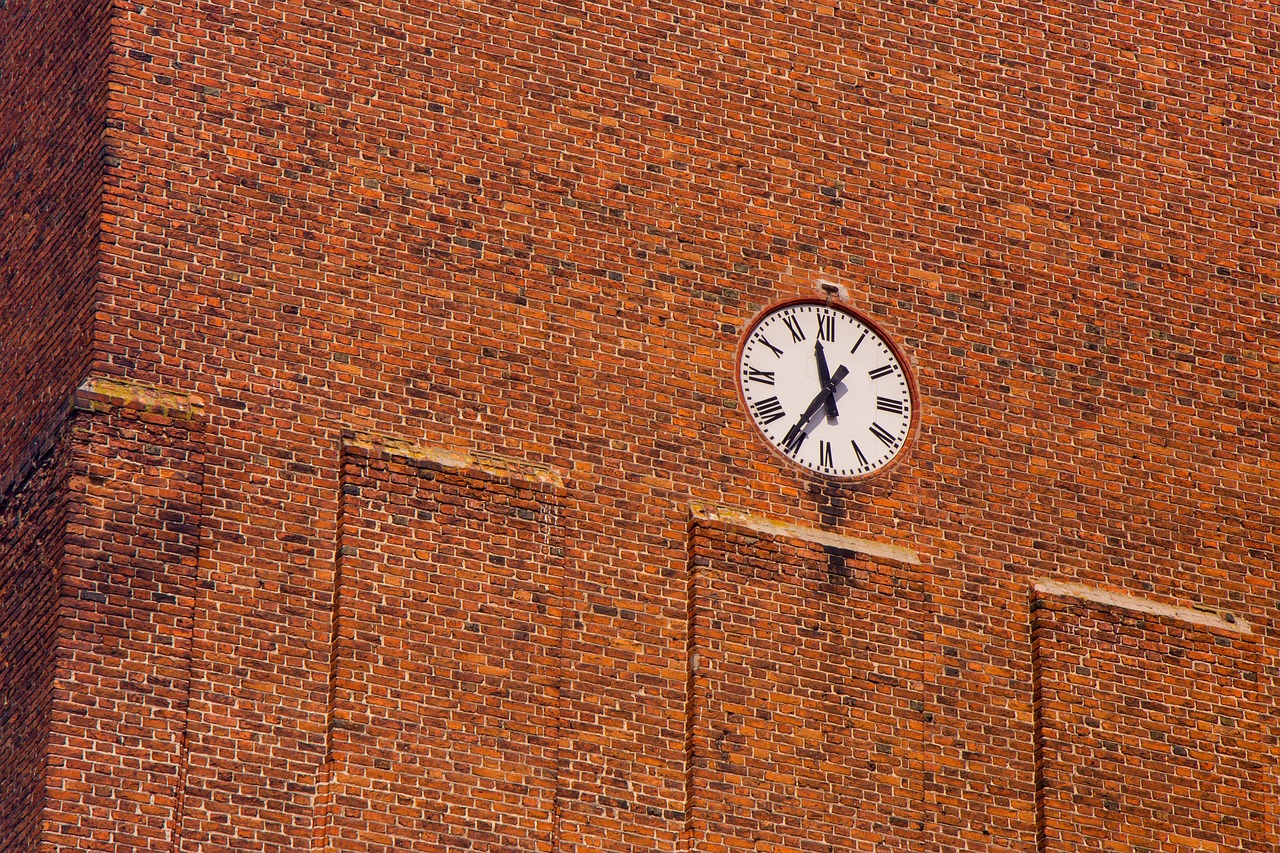 天津楼市限购新动态，政策调整引发市场热议