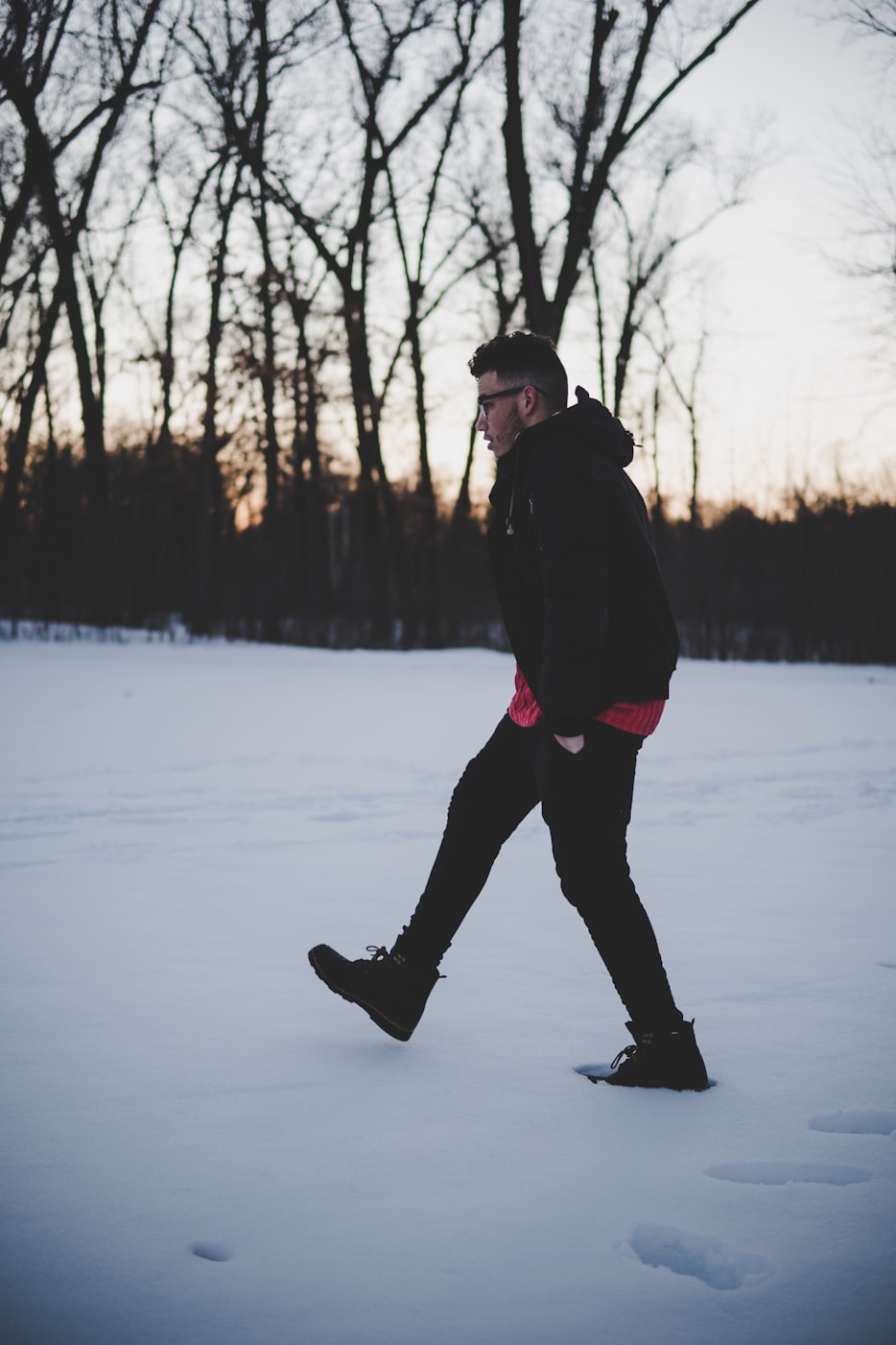 被爱情遗忘的角落,电影无声诉说情感波折