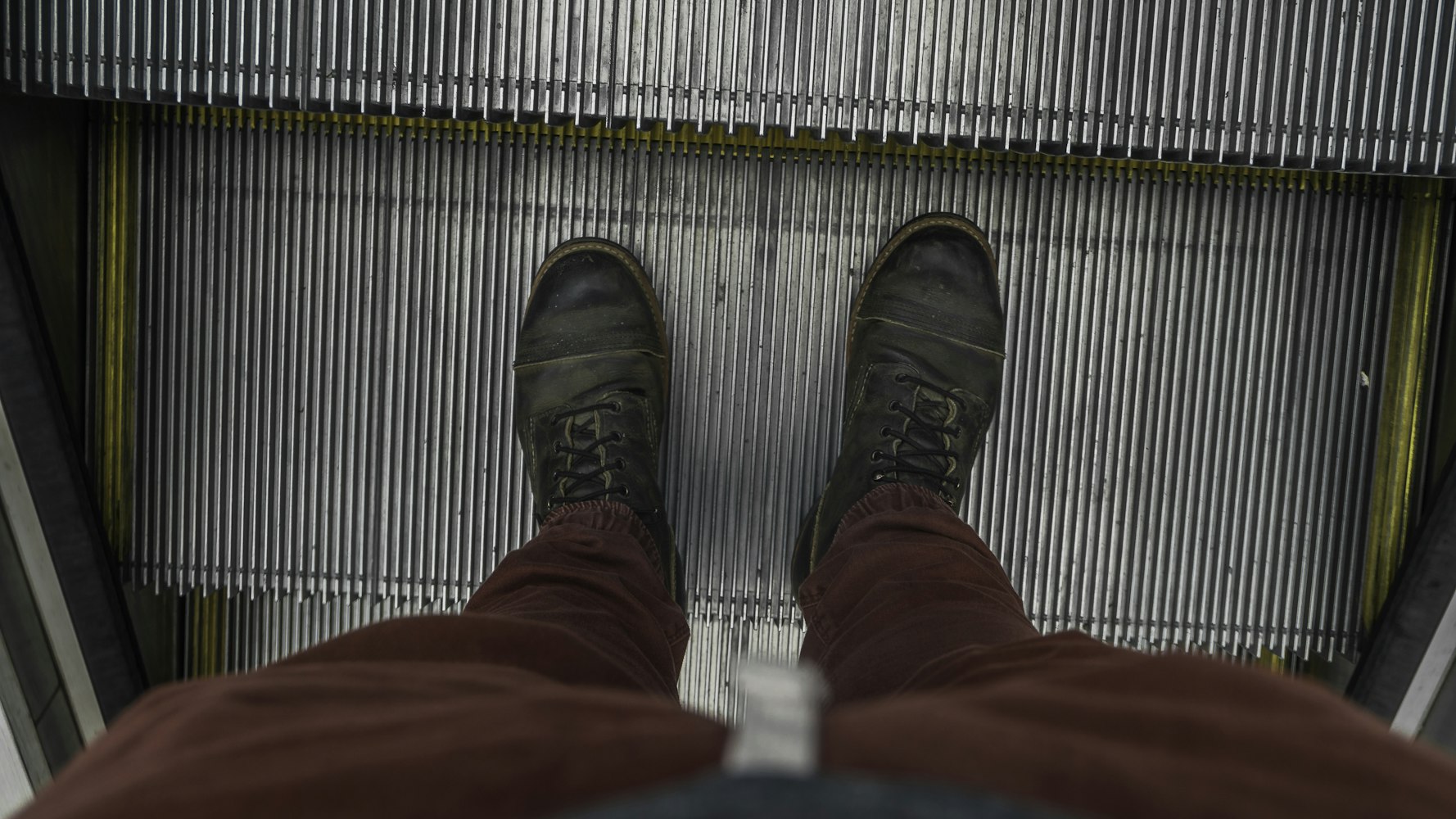最新西部冒险电影,探索未知狂野西部的冒险之旅