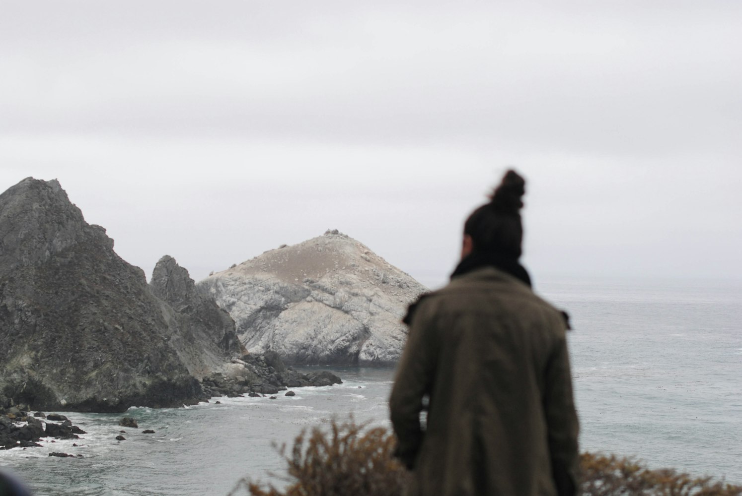 探索艳奴时尚新潮与多元表达新动态