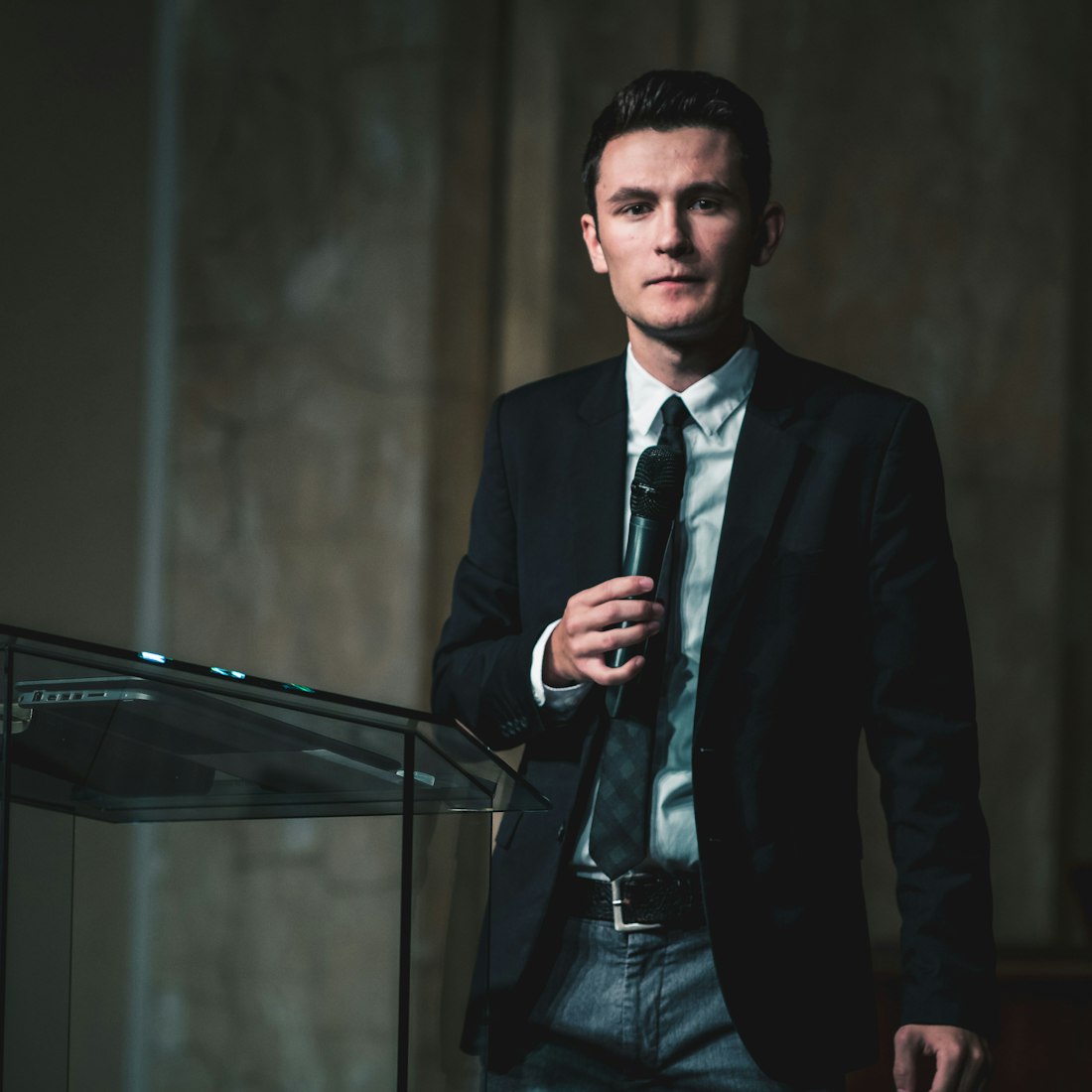 于丹最新演讲，探索自我与社会的和谐共生之道