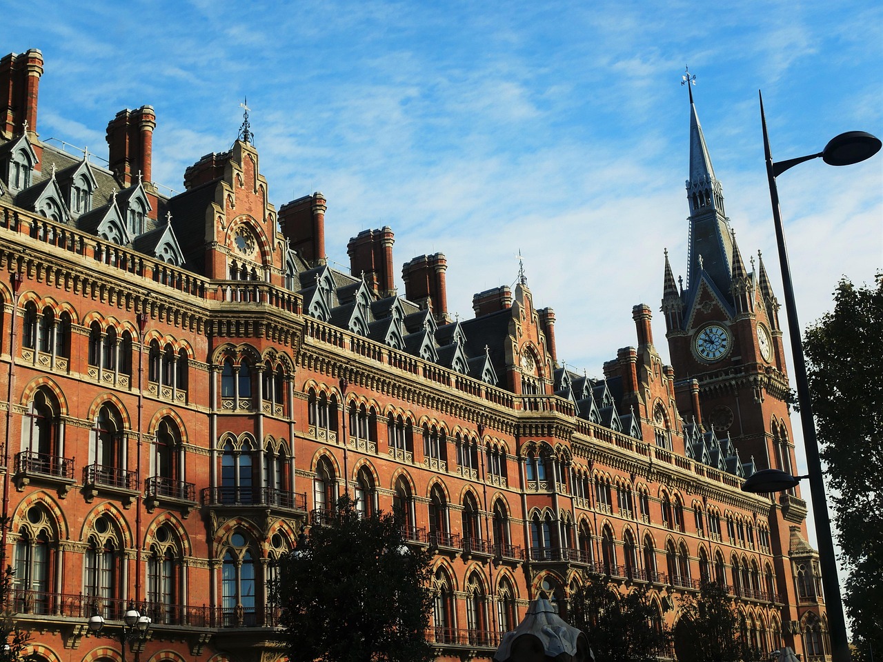 连云港股最新动态及市场趋势与前景展望