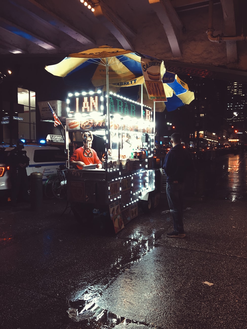 演员DJ的跨界之旅，多元魅力的展现