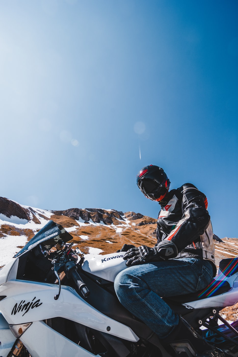 海康威视股票最新动态及分析简报