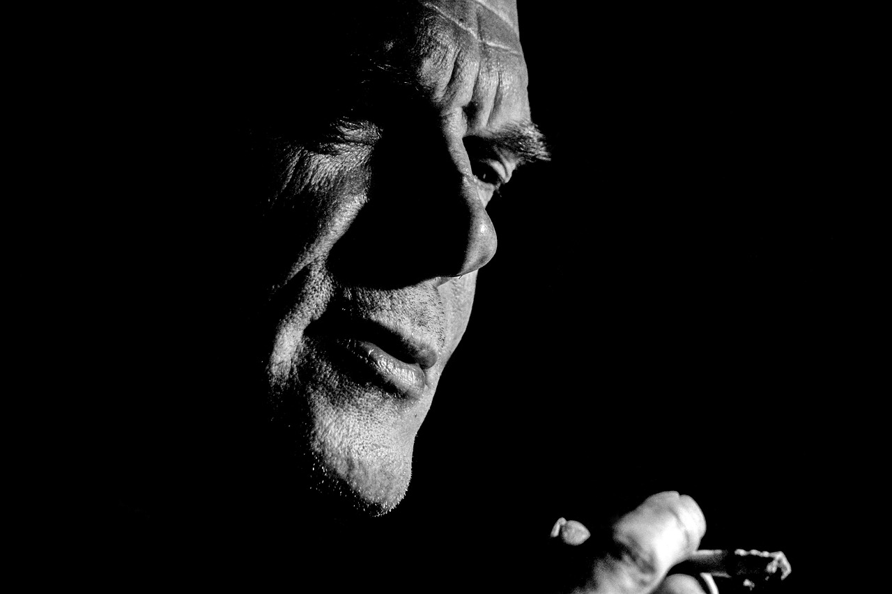 最新流出视频，探索、分析与思考深度解读